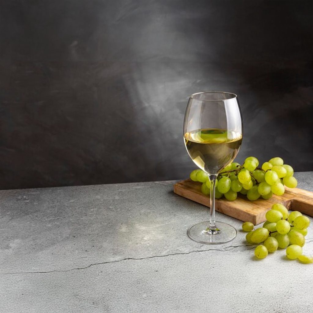 Discover the Delightful Secrets of Pinot Grigio Wines